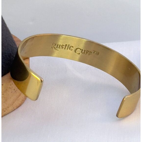 Rustic Cuff "Embrace the Detours in Life" - Picture 3 of 5